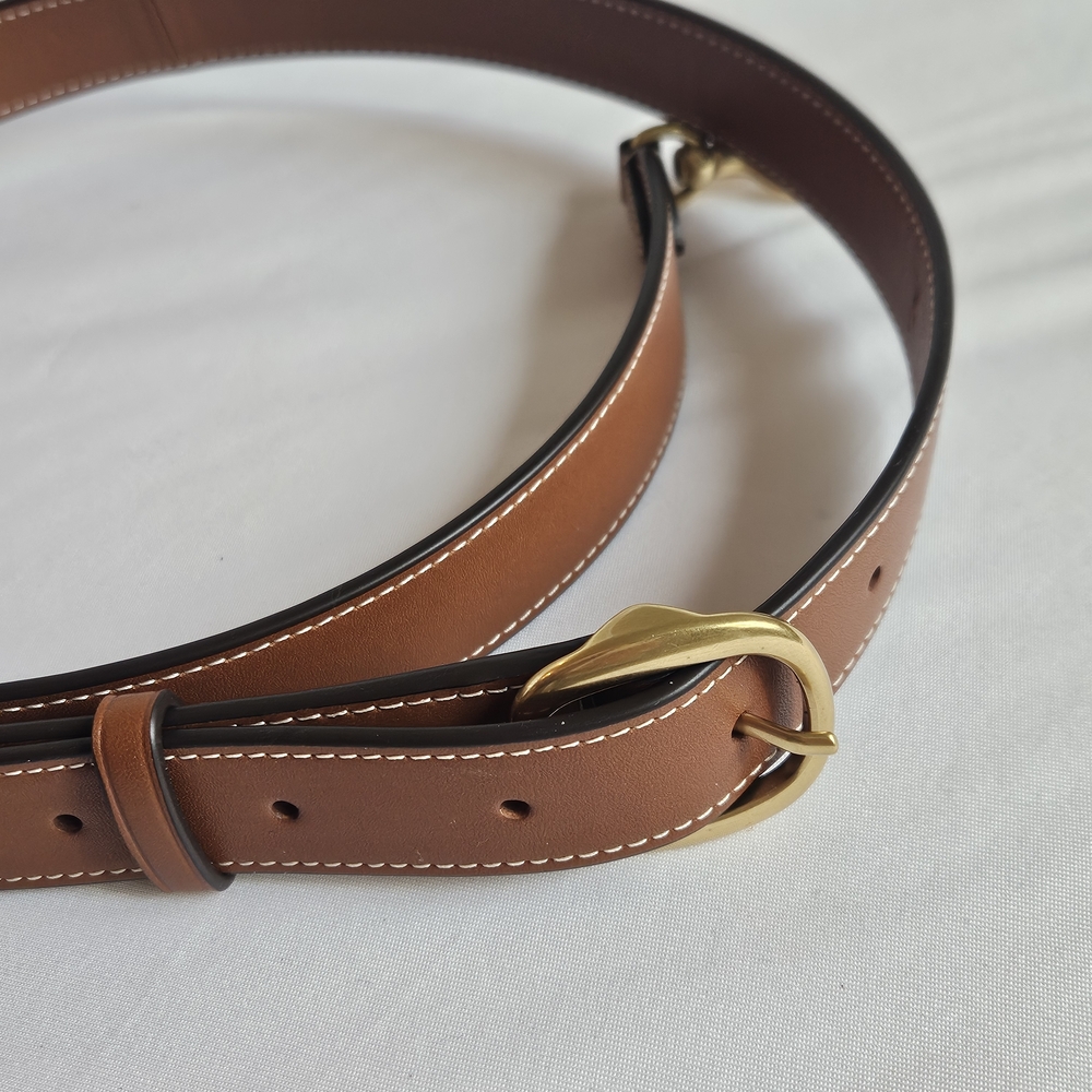 Coach Tabby 20 Shoulder Bag in Tan Brown - Picture 13 of 14